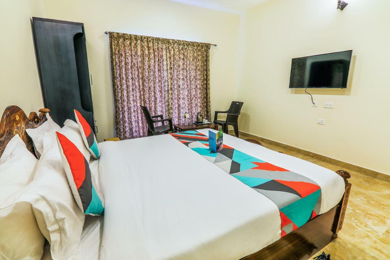 Fabexpress Royal Hideway Resort Ooty Exterior photo